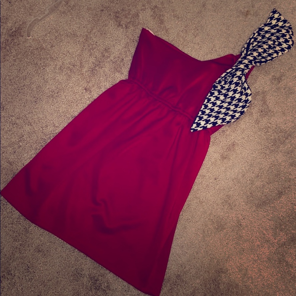 Judith March One Shoulder Red Dress